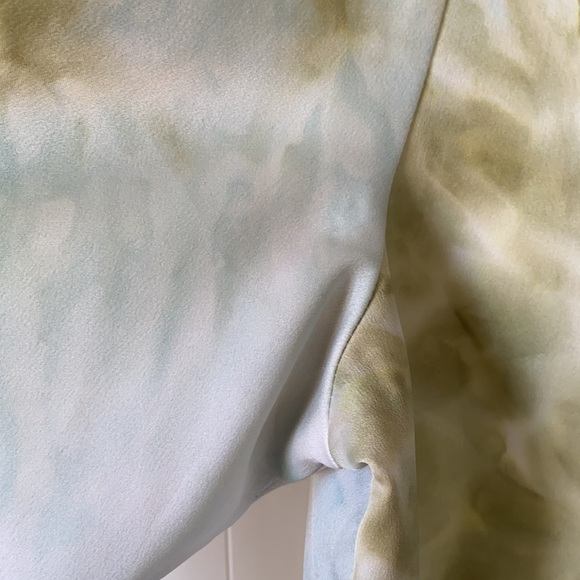 Vince Camuto blouse - Picture 4 of 9